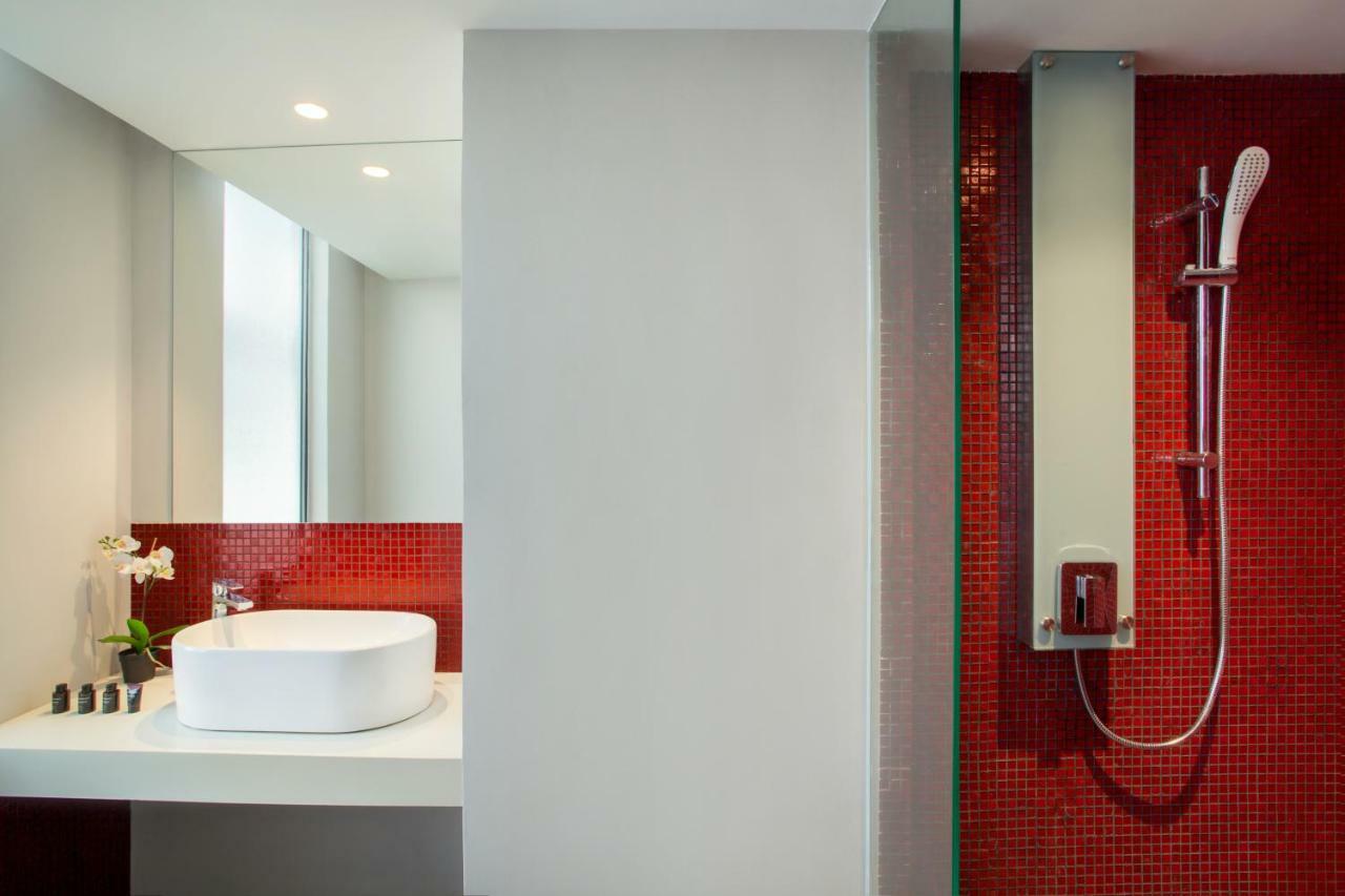 קואלה לומפור Days Hotel & Suites By Wyndham Kl - Chan Sow Lin Mrt Or Lrt מראה חיצוני תמונה