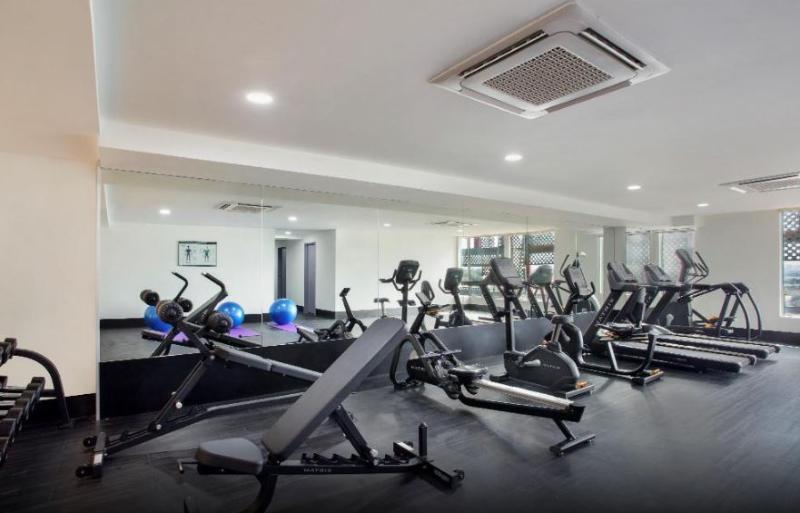 קואלה לומפור Days Hotel & Suites By Wyndham Kl - Chan Sow Lin Mrt Or Lrt מראה חיצוני תמונה